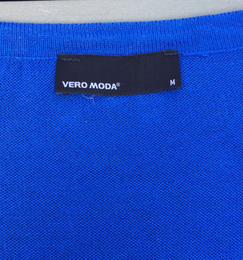 VERO MODA  Feinstrick PULLI  blau Gr. M