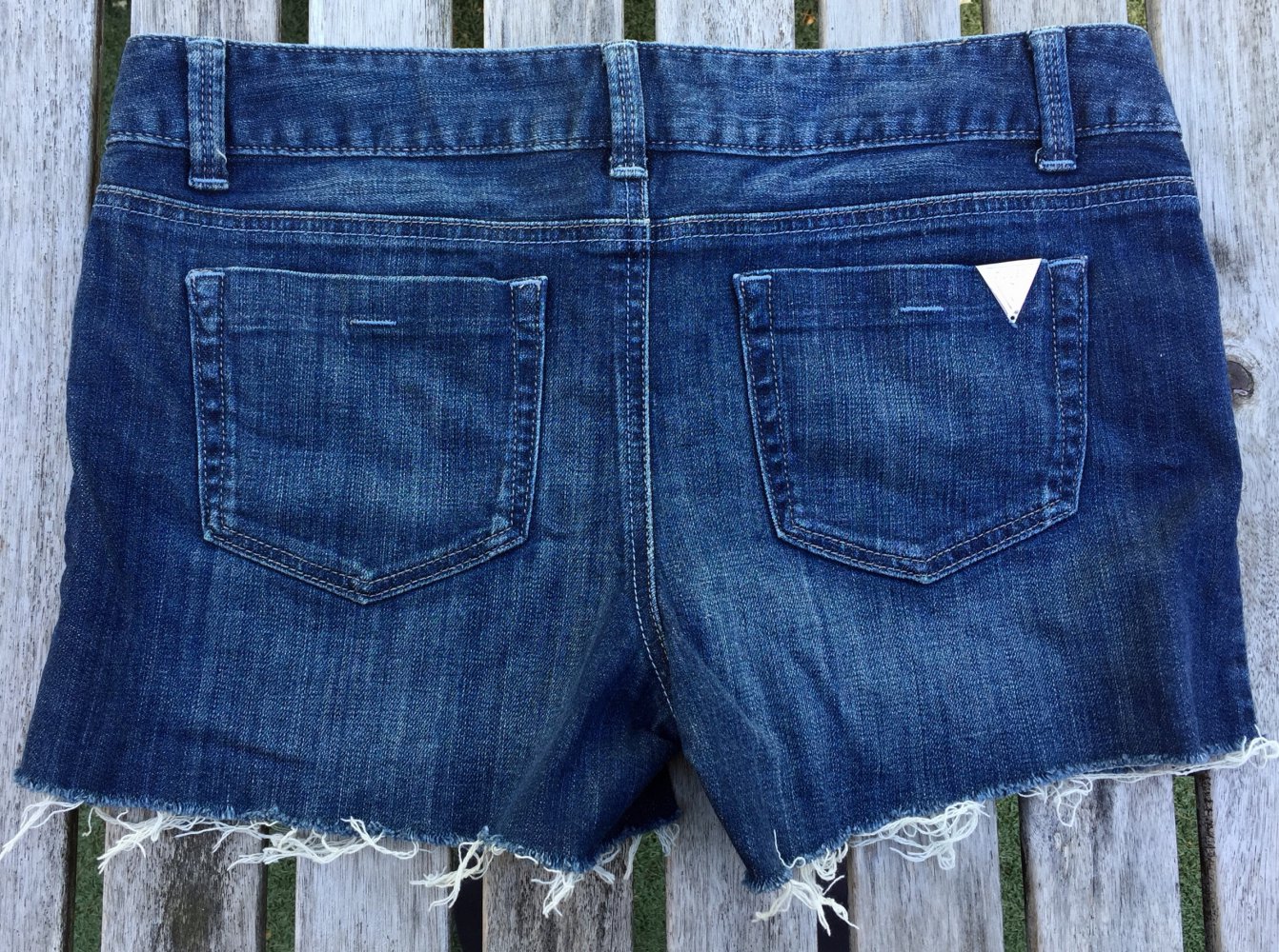 GUESS JEANS Shorts HOTPANTS Gr. 31