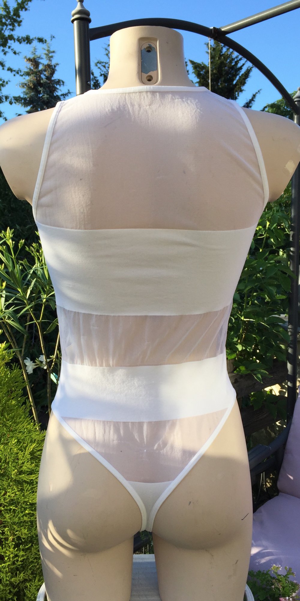 WOLFORD Body Stringbody