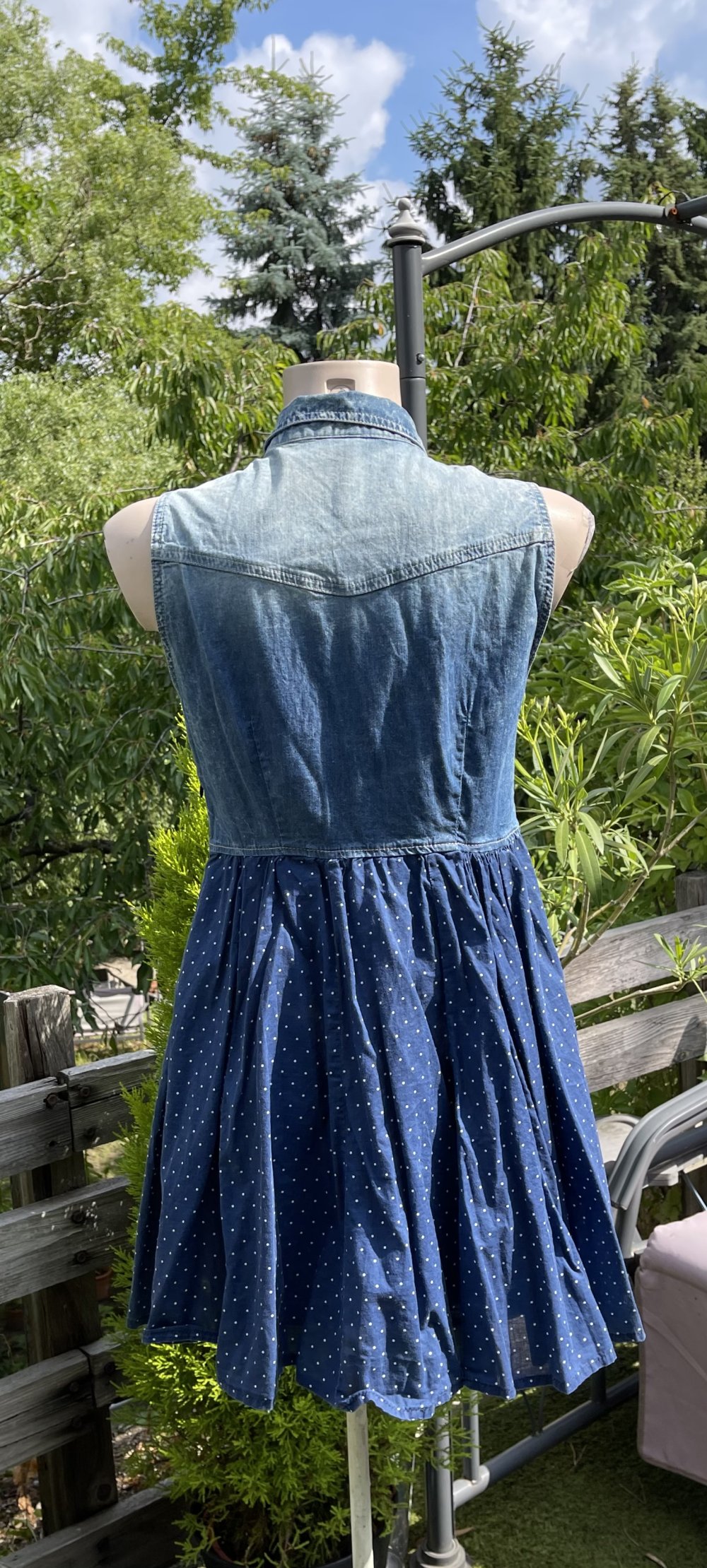 H&M JEANSKLEID mit POLKADOTS Gr. 40