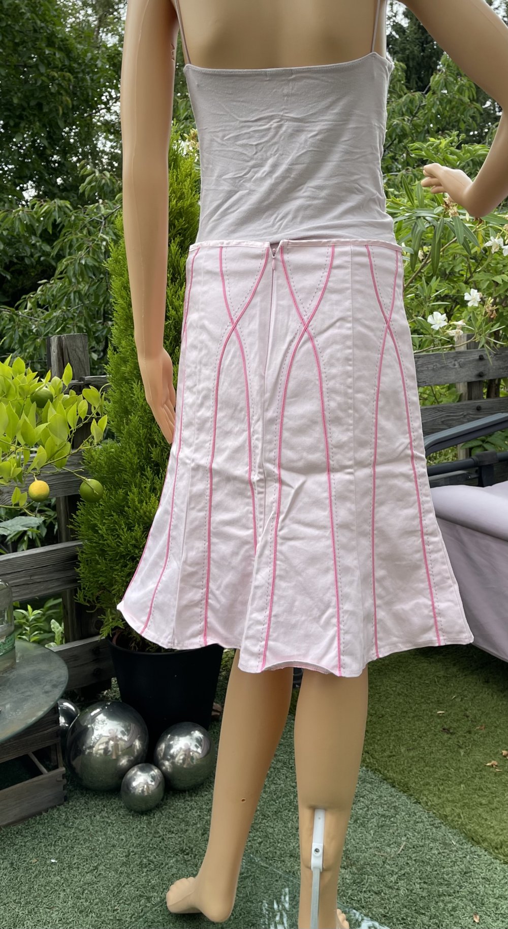 LIPSY Vintage GODET ROCK rosa Gr. ca. M