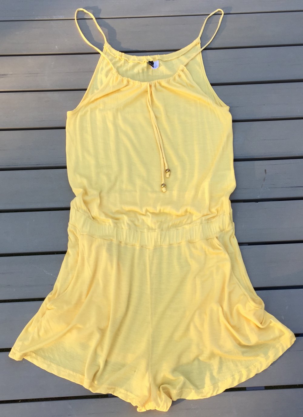 H&M kurzer JUMPSUIT pastell gelb Gr. 34