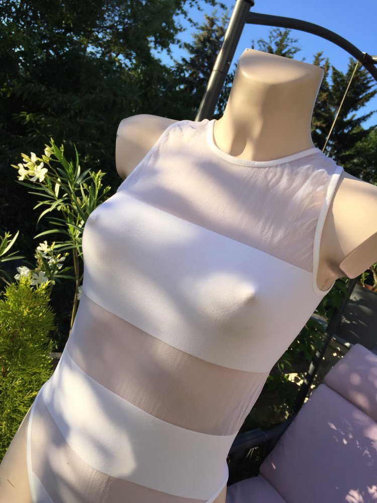 WOLFORD Body Stringbody