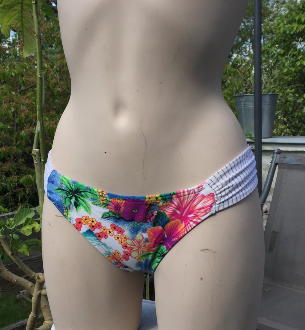 RIP CURL Bikini Höschen Gr. XS