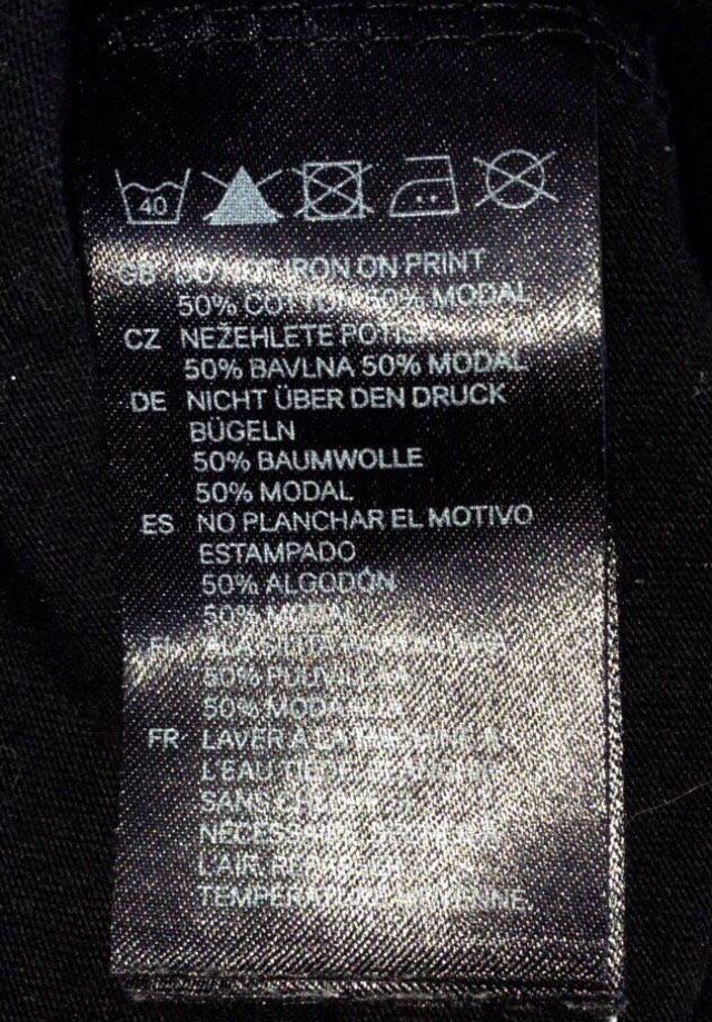 H&M T-Shirt NAGELLACK Motiv Gr. 34