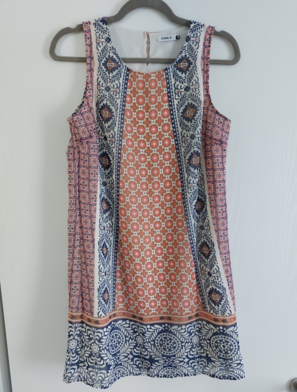 Sommerkleid von Only Größe 36