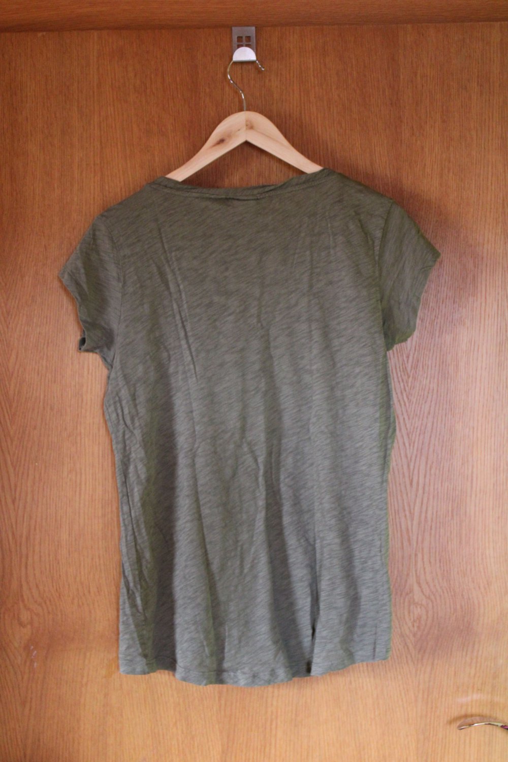 T-Shirt, oliv-grün