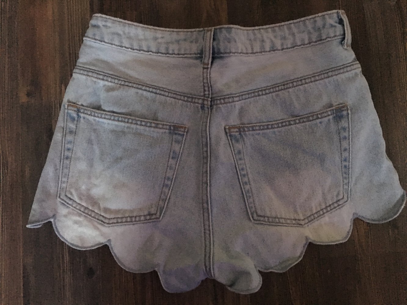Kurze Hose Hotpants Hot Pants Jeans Wellenkanten H&M 36 