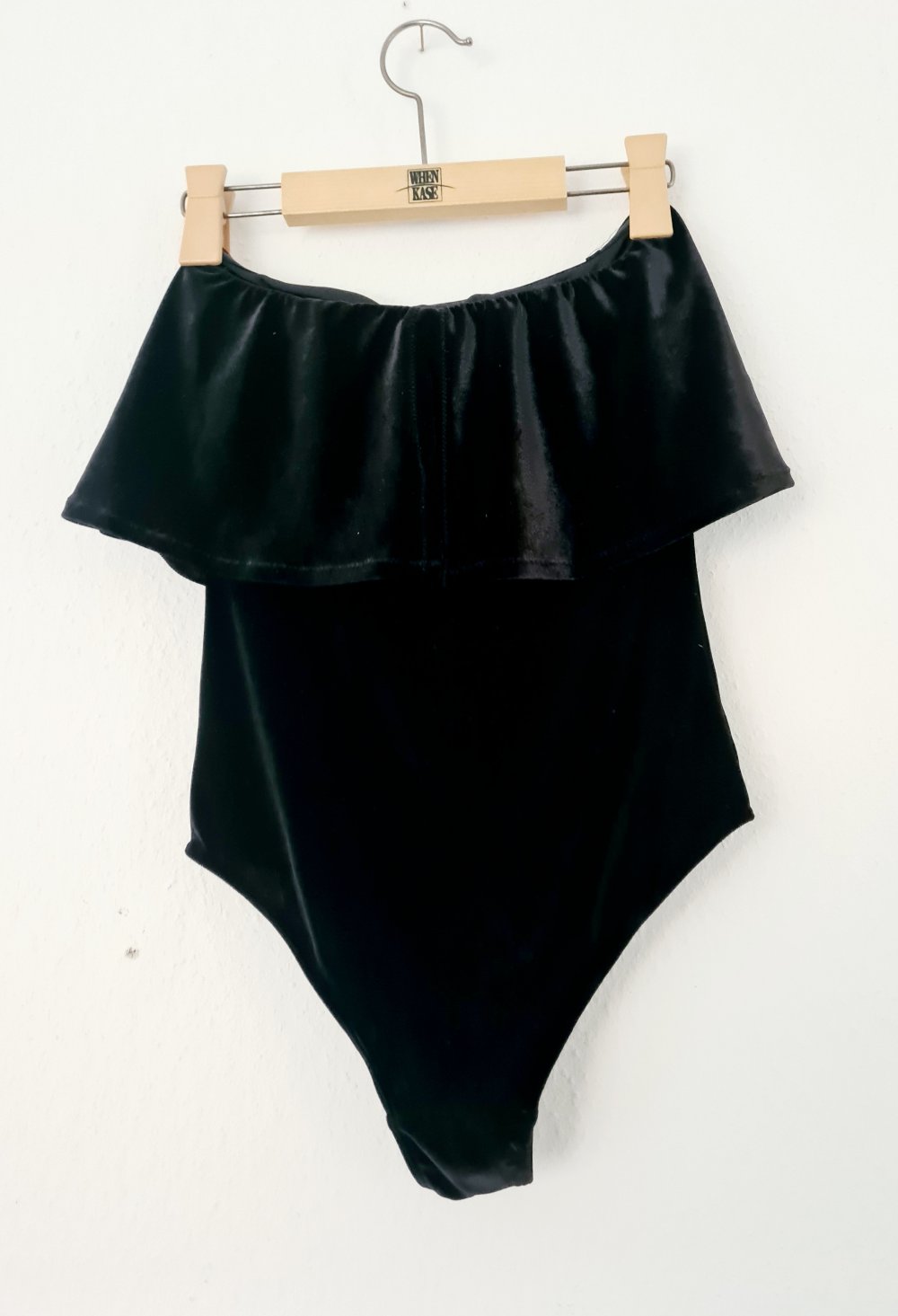 H&M Schulterfrei sexy Body