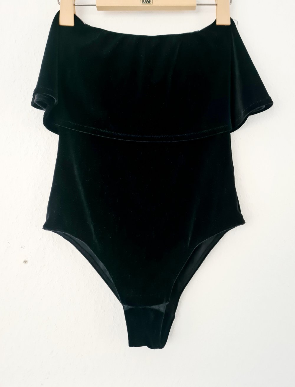 H&M Schulterfrei sexy Body