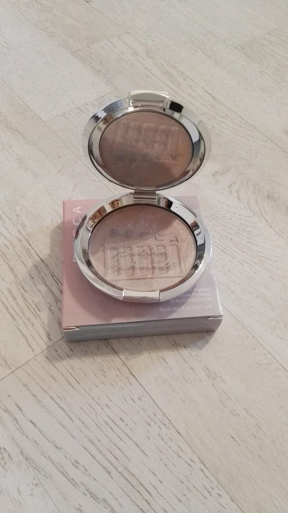 Becca x Hatice Schmitt Highlighter