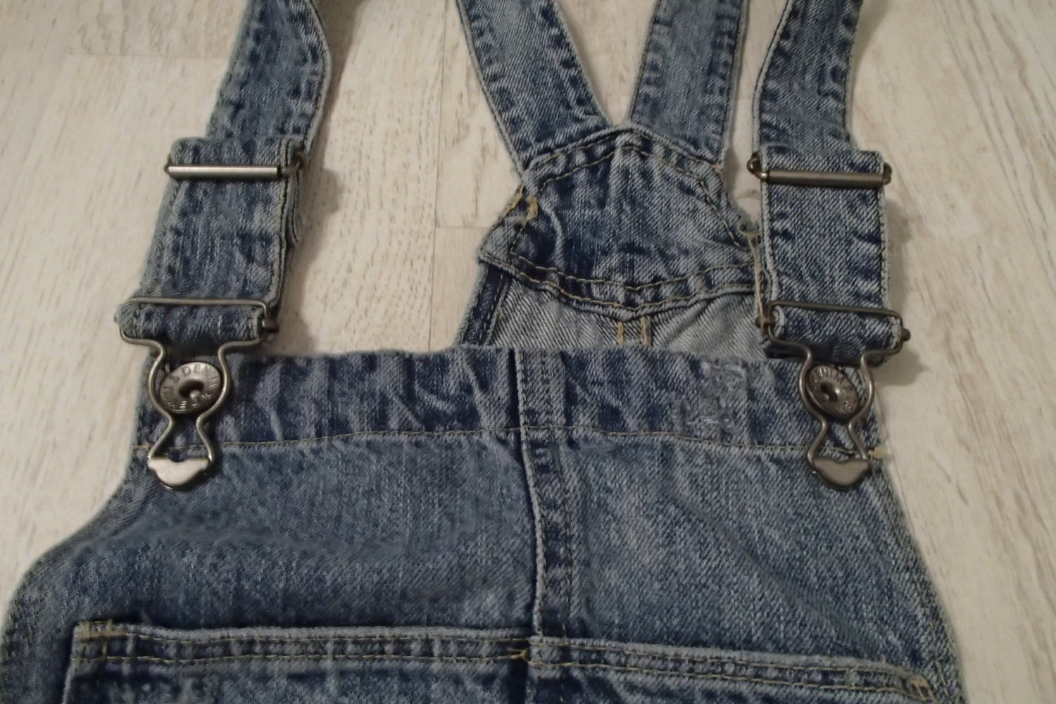 Denim Latzshorts