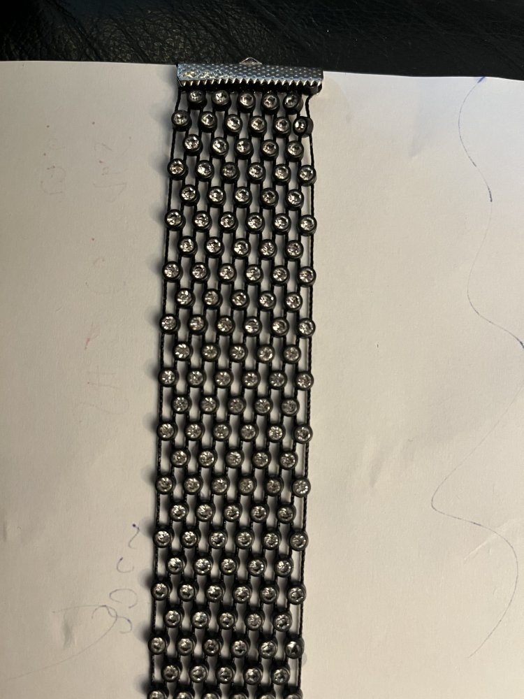 Choker schwarz, Strasssteine Kunststoff
