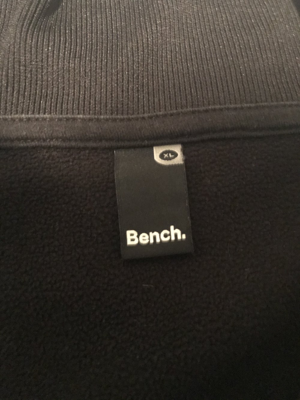 Jacke kurz schwarz Größe XL 2 Taschen von Bench - ungetragen