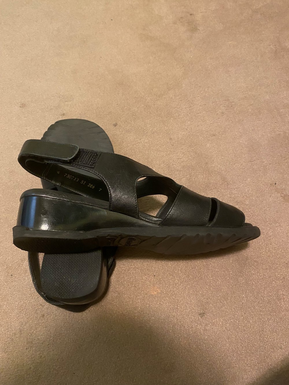 Leder Sandalen schwarz, Größe 38 von Dorndorf – selten getragen
