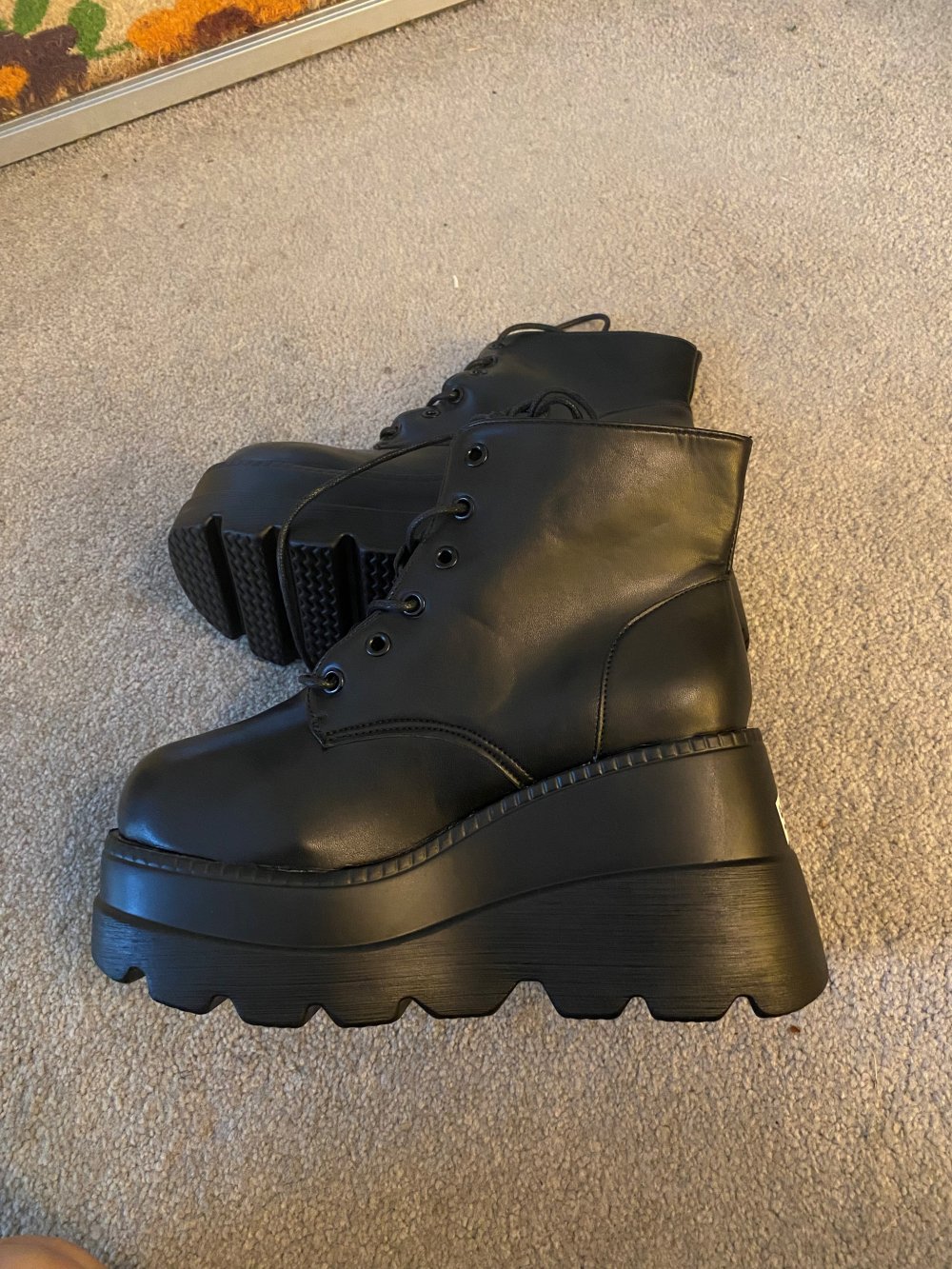Plateau Stiefeletten/Boots, schwarz, Größe 37 – neu und ungetragen