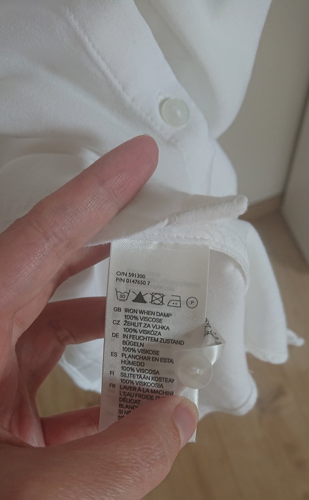 weiße ärmellose Bluse / Hemd