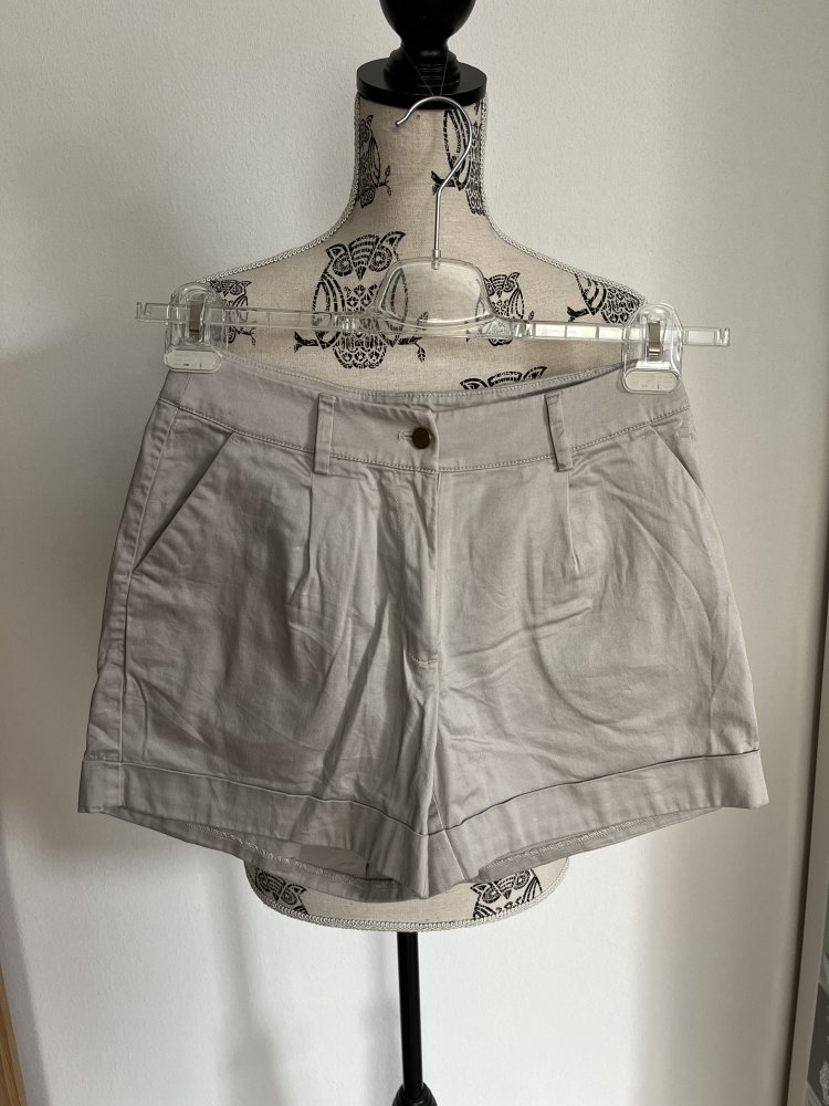 Bermuda Safari Shorts beige