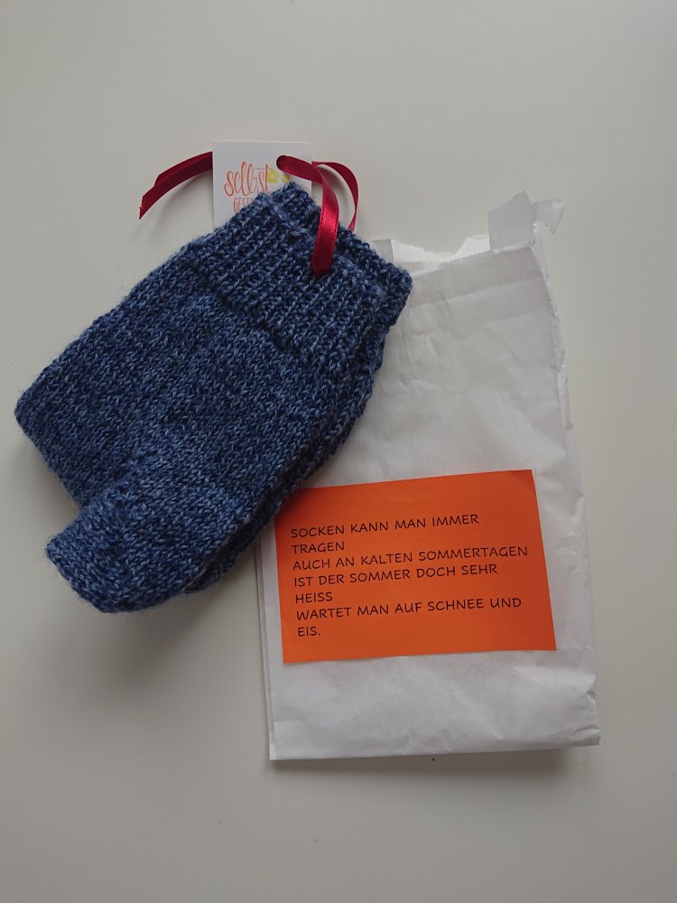 Stricksocken Wollsocken blau