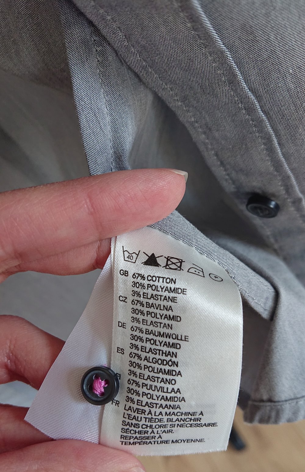 graue Bluse / Hemd