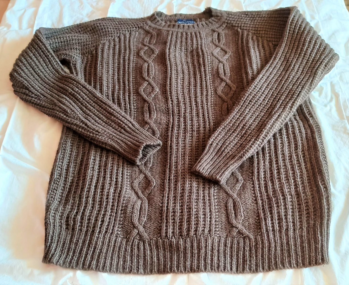 dunkelbrauner Strickpulli Neu