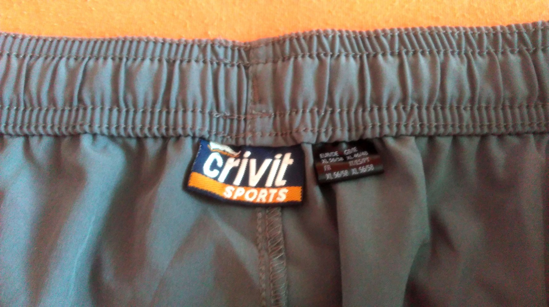 kurze Sporthose