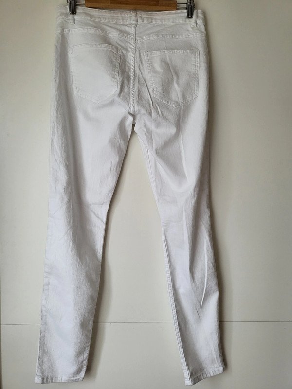 Neue weiße Hose im Trashed-Look von H&M Gr. 42