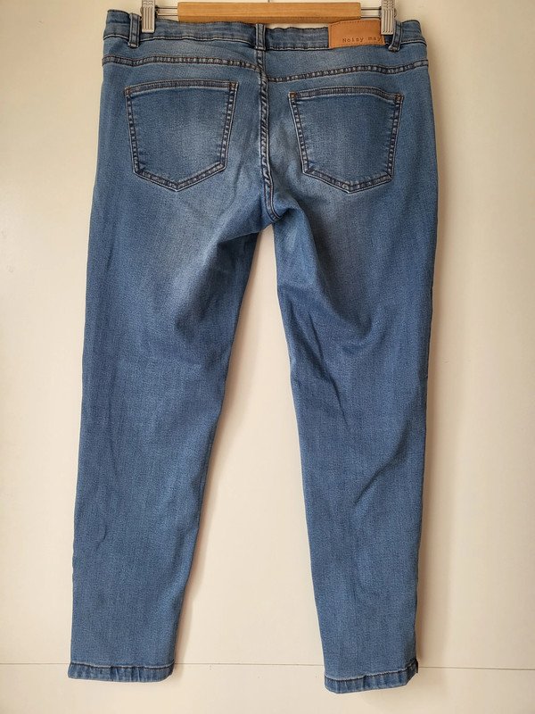 7/8 Röhrenjeans von Noisy may Gr. 31/ 32