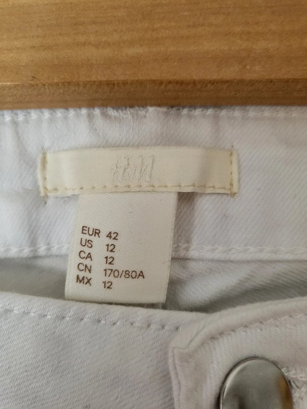 Neue weiße Hose im Trashed-Look von H&M Gr. 42