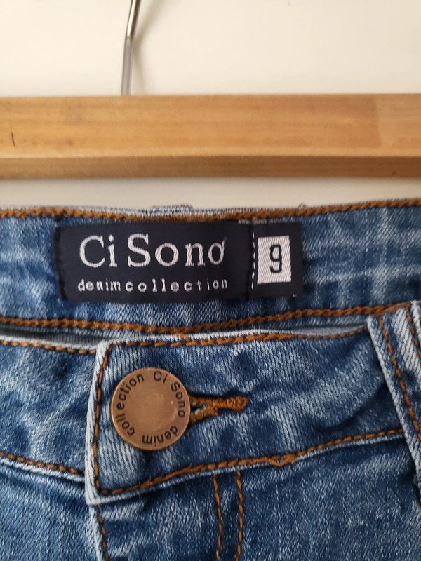 Röhrenjeans in Trashed-Look Gr. 29