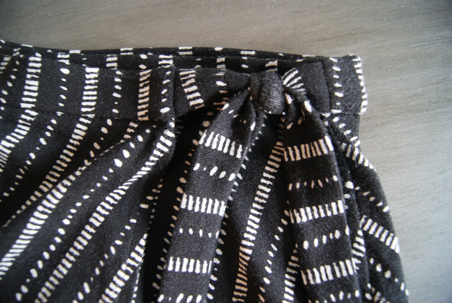 Wickelrock schwarz-weiss XS-S Streifen / Stripes
