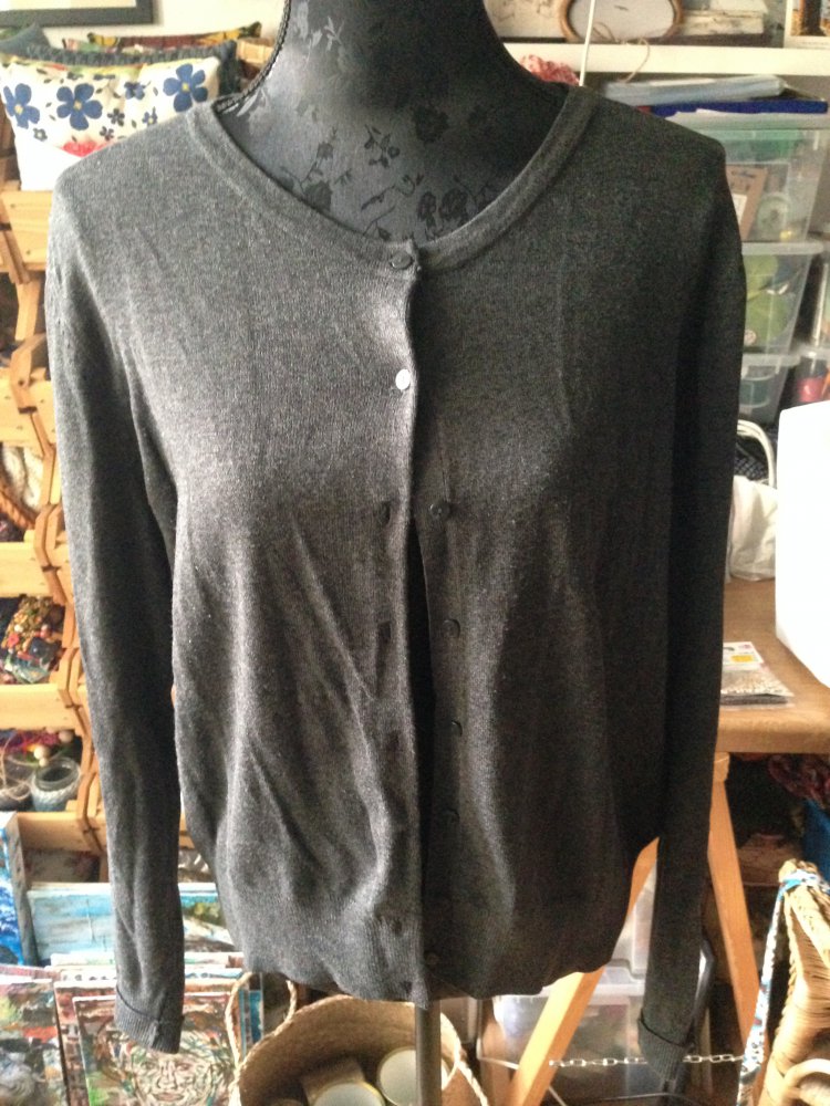 Strickjacke grau