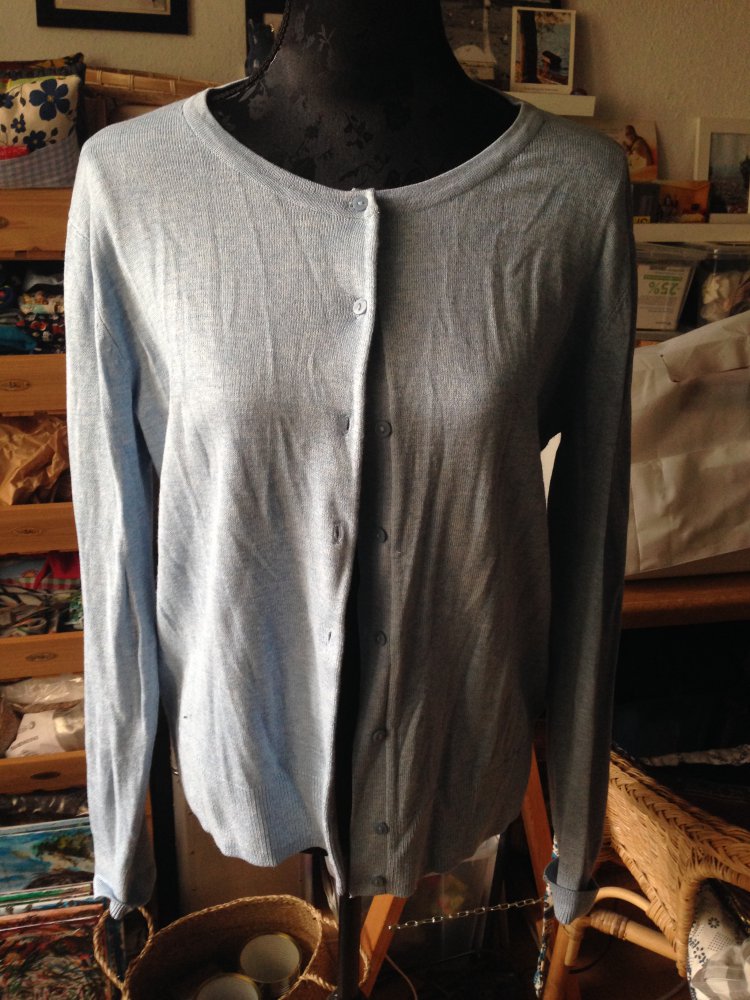 Strickjacke hellblau
