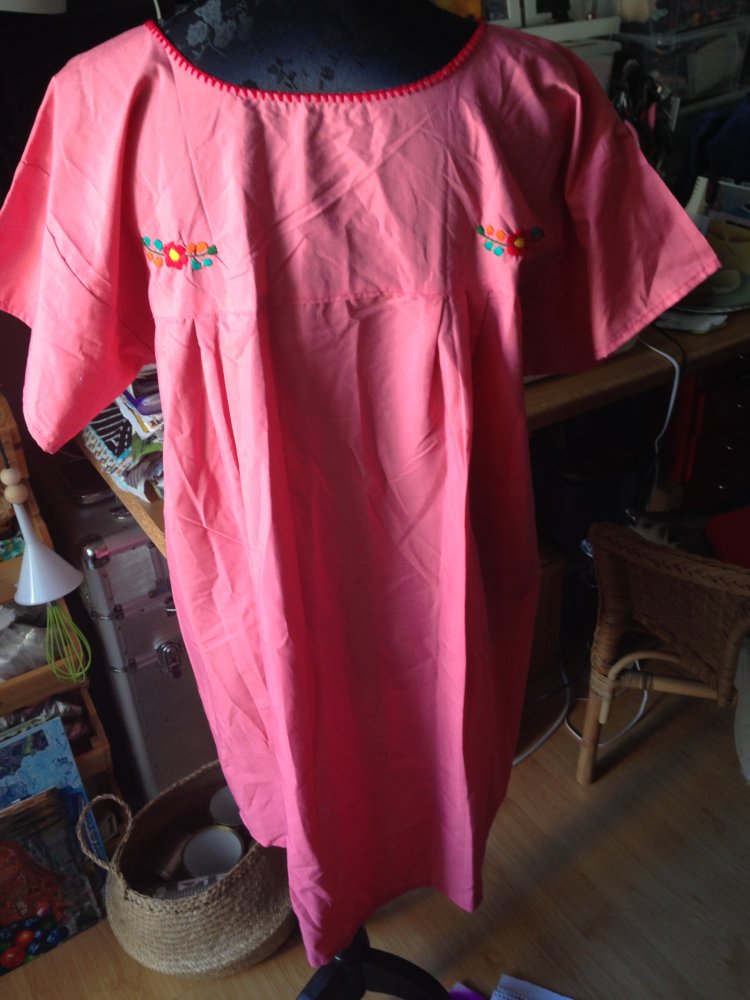 Mexikanisches Kleid 