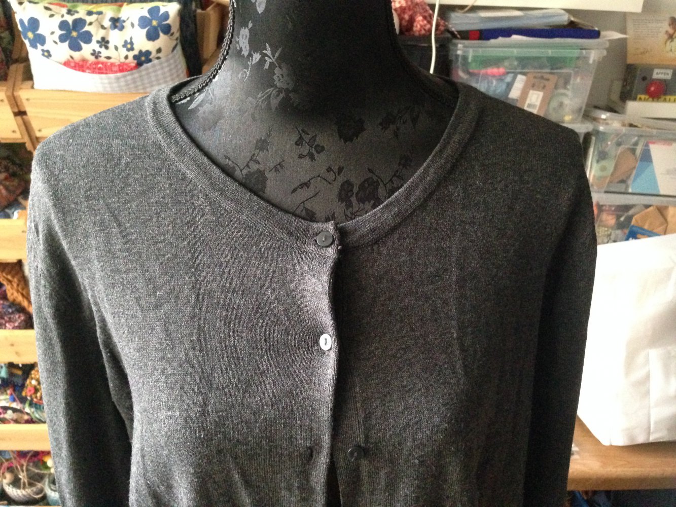 Strickjacke grau