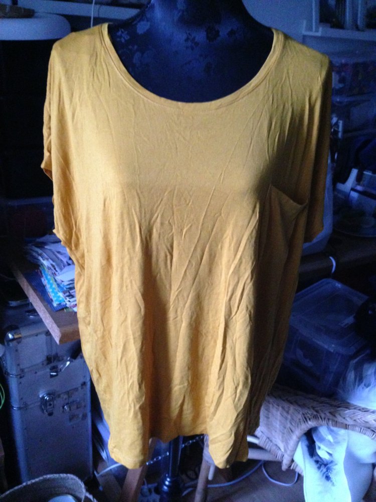gelbes Oversize Shirt