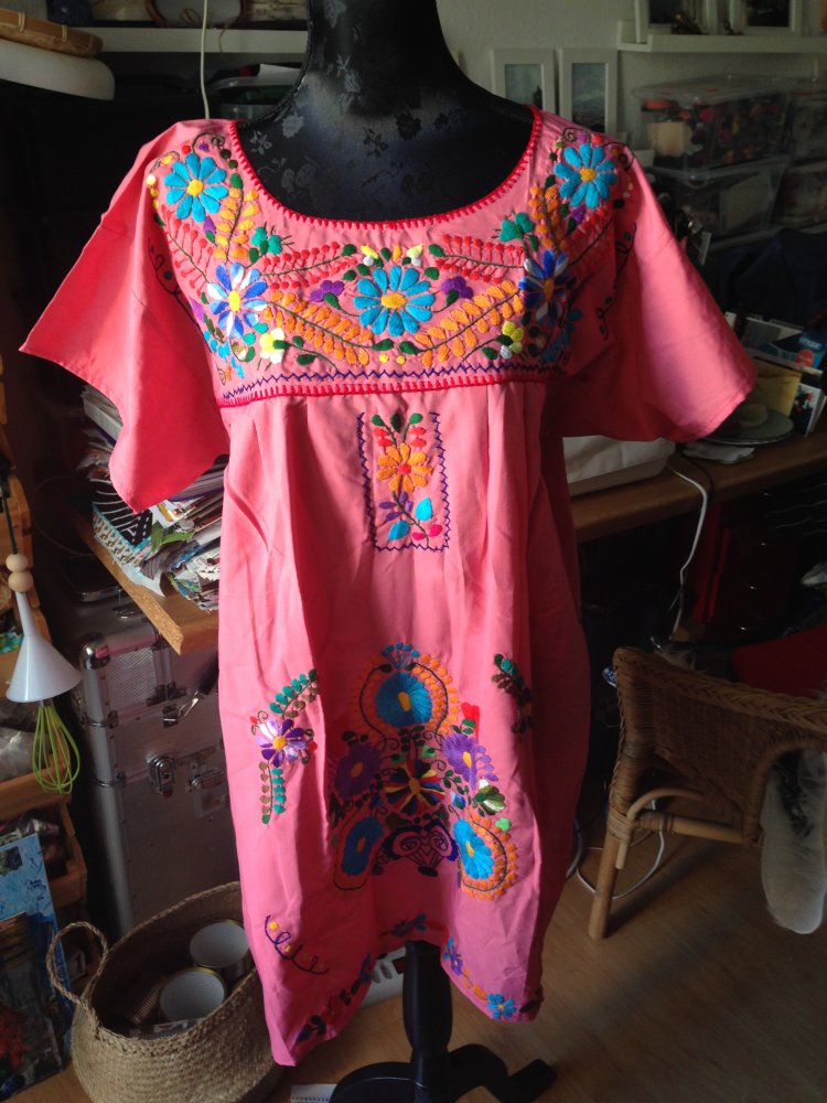 Mexikanisches Kleid 