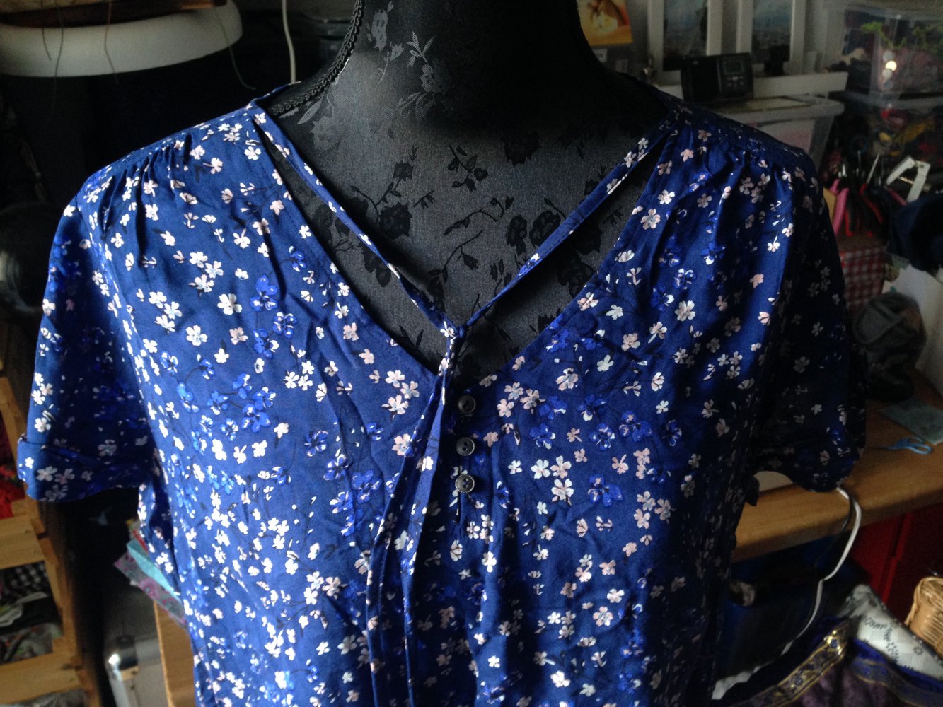 Geblümte Bluse