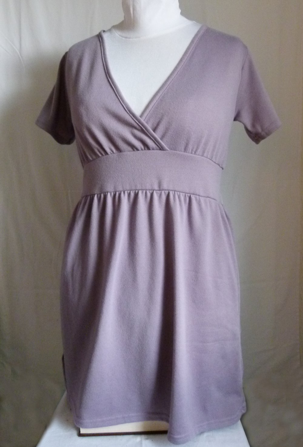 Feinstrick Babydoll Tunika Kleidchen, lila pastell flieder, Boho Mori Goa Festival Lagenlook