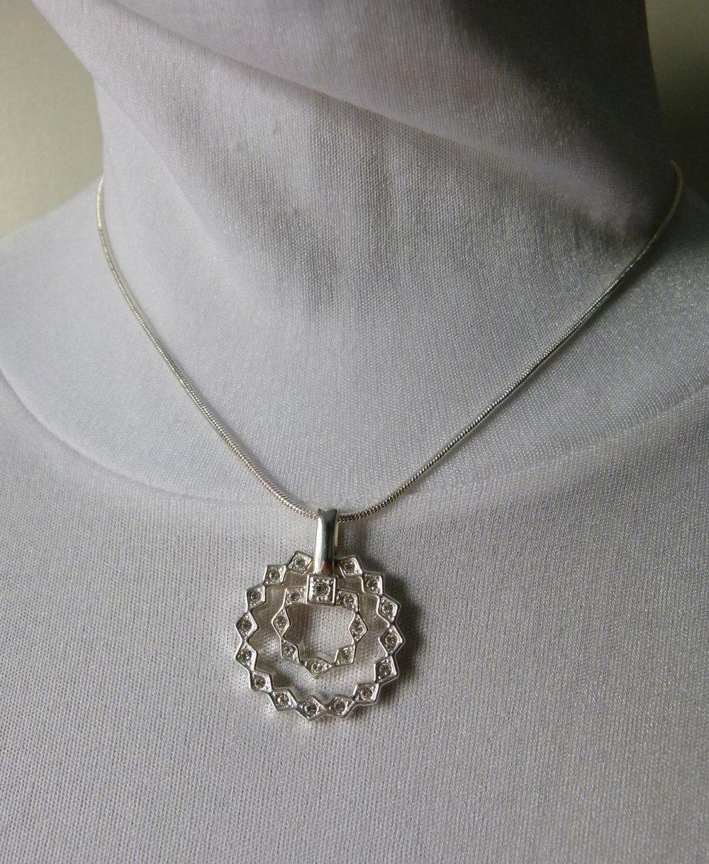 Boho SchmuckSet, Kette mit Anhänger und Ohrstecker, silberfarben mit Strass, Mori Gothic Goa Hippie Festival Retro