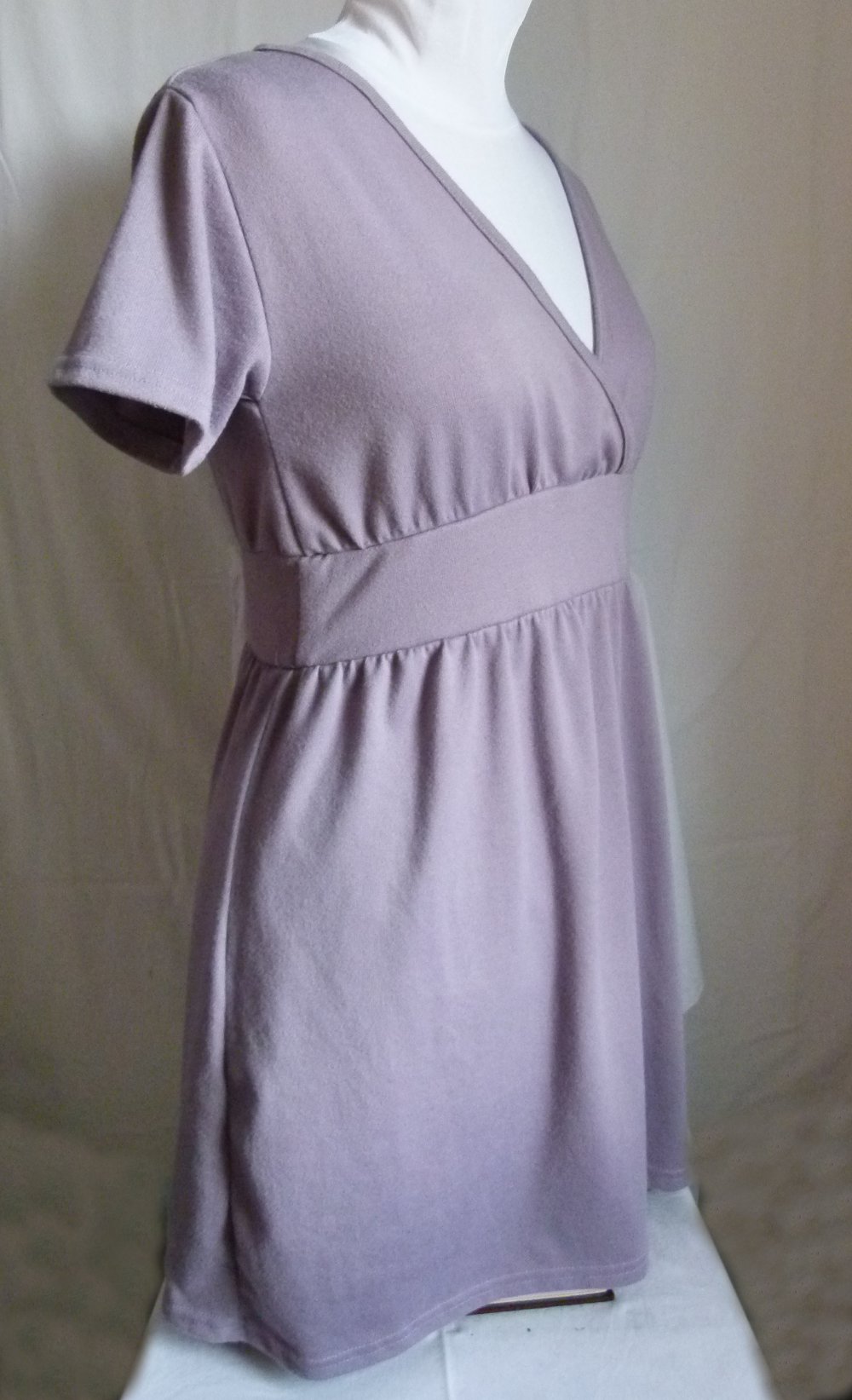 Feinstrick Babydoll Tunika Kleidchen, lila pastell flieder, Boho Mori Goa Festival Lagenlook
