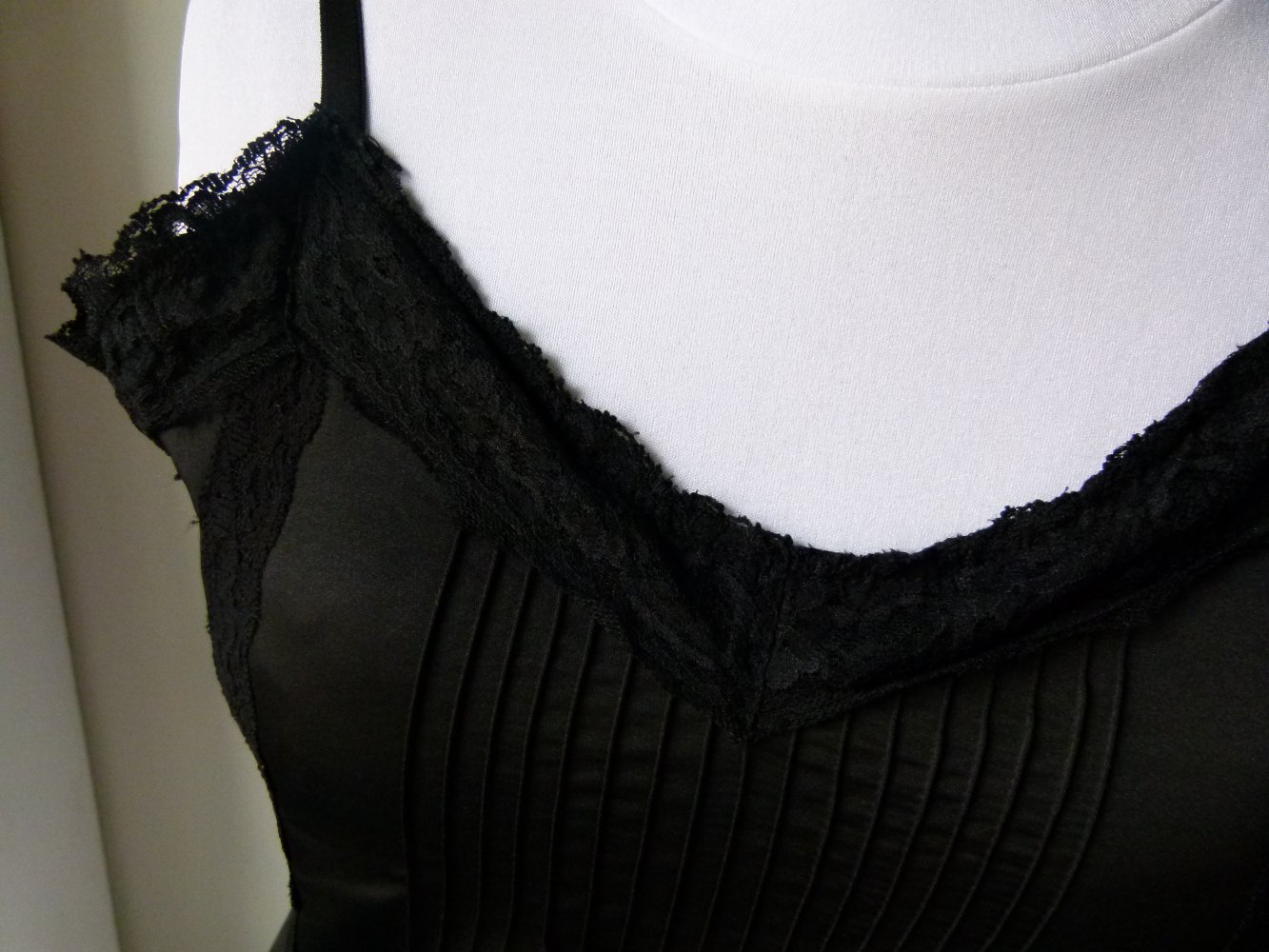 Satin Top mit Spitze, schwarz, NEU, Gothic Boho Mori Lagenlook Goa Festival Dessous