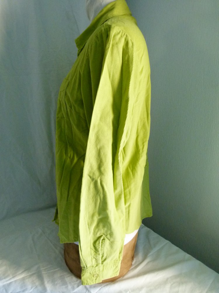 Samtige Feincord Bluse Boyfriend Hemd, hellgrün, Boho Mori Goa Festival Lagenlook Velvet Kord