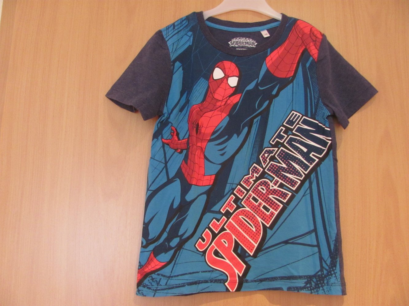 T-Shirt Marvel C&A Größe 116 Spiderman
