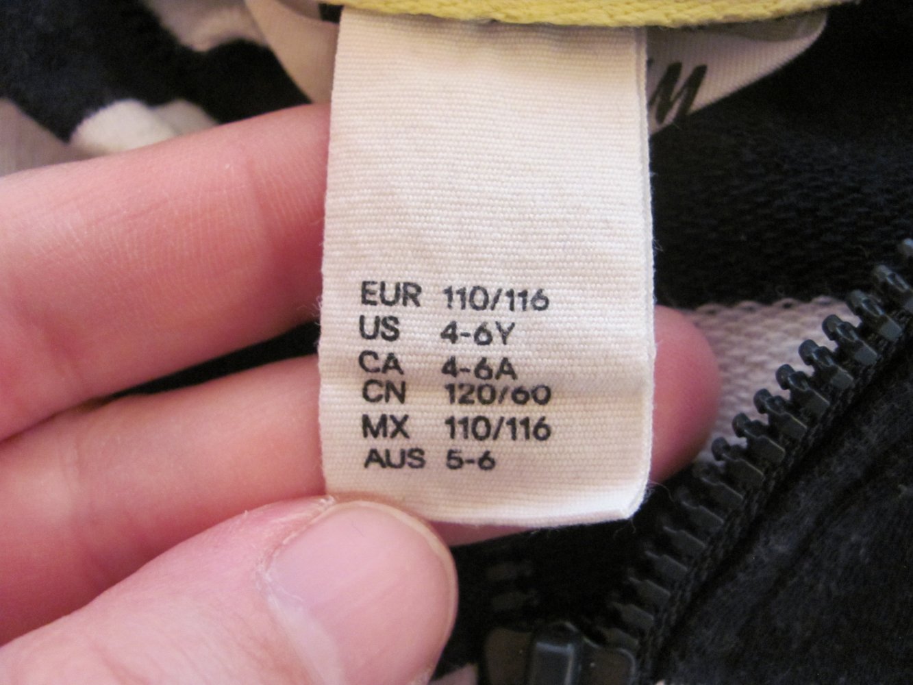 Sweatjacke H&M Größe 110/116 