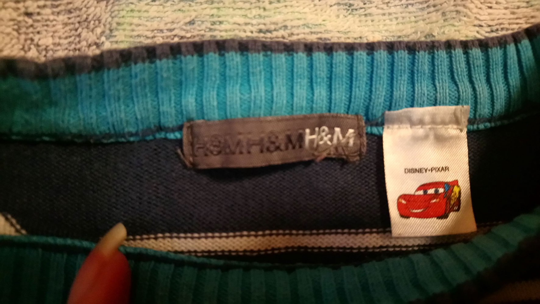 Cars Pullover blau weiß 122 H&M