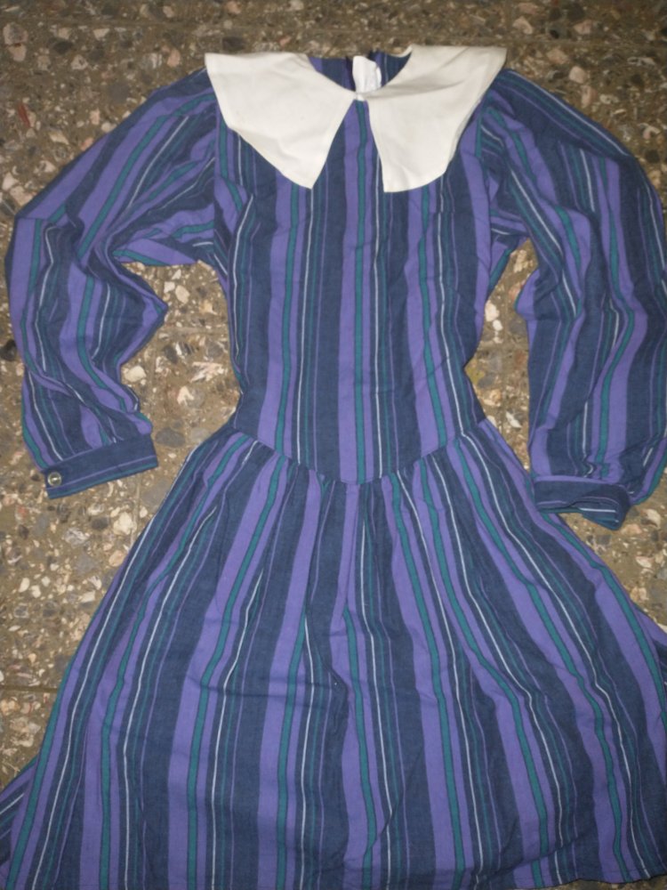 Kleid mit Streifenmuster
