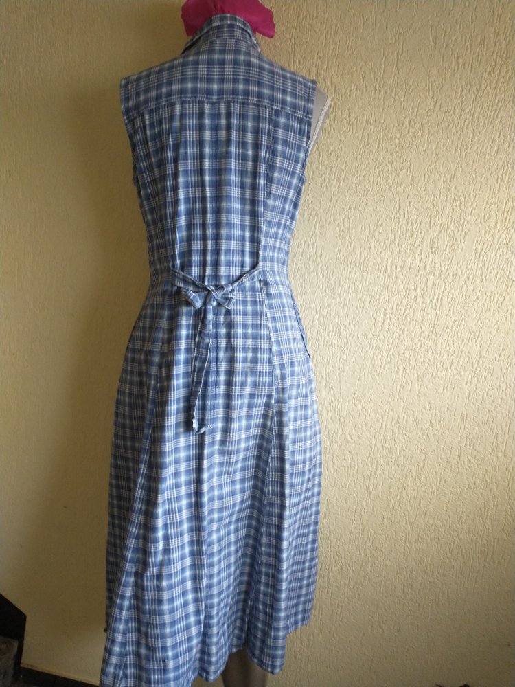 Kariertes Hemdblusenkleid