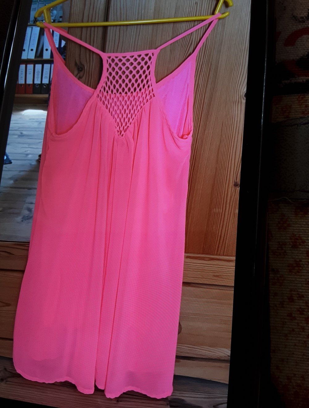 Schönes Sommerkleid     Größe:M    Preis:15€