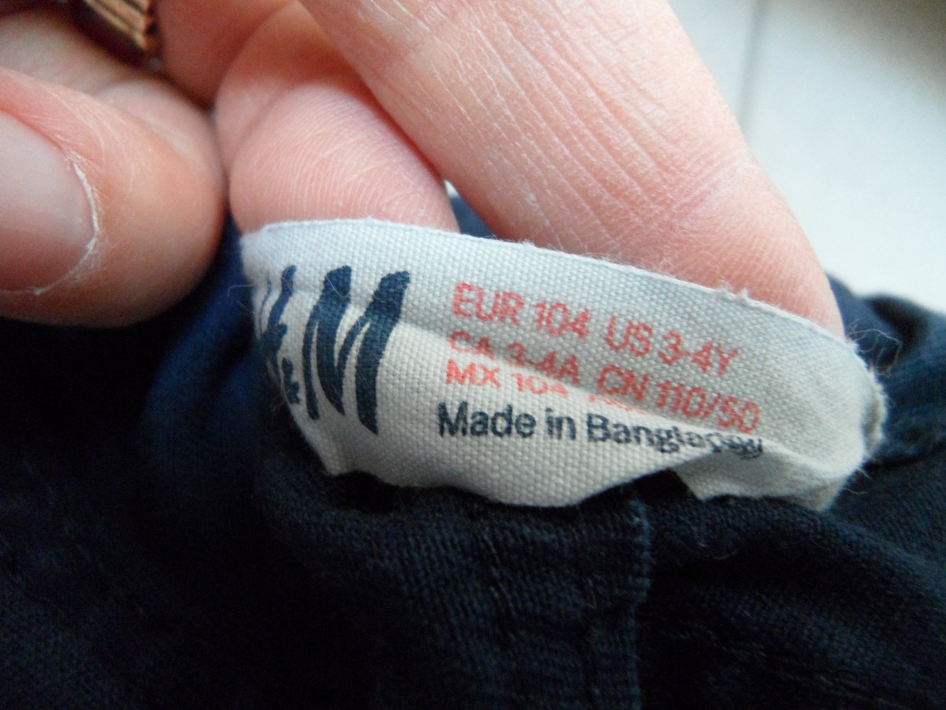 H&M Chino Gr. 104